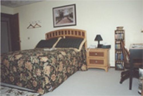 Red Barn Village Bed & Breakfast Clarks Summit Exterior photo